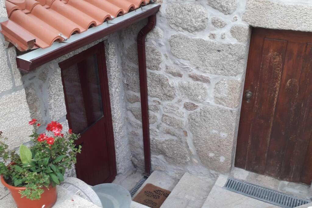 Moinho Do Ribeirinho, Renovado Vintage Vila Campos de Sa Exterior foto