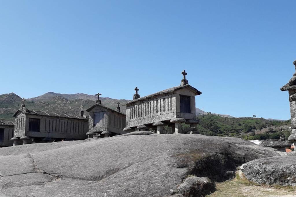 Moinho Do Ribeirinho, Renovado Vintage Vila Campos de Sa Exterior foto